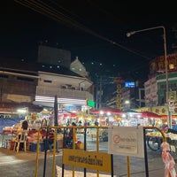 Photo taken at Waroros Market by เท็น on 3/24/2024