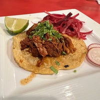 Снимок сделан в El Comal Mexican Restaurant пользователем Scott S. 2/10/2022
