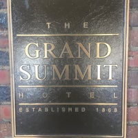 Foto tirada no(a) The Grand Summit Hotel por Takuo U. em 1/10/2018