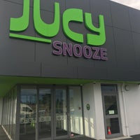 Photo taken at JUCY Snooze by や さ. on 1/13/2019