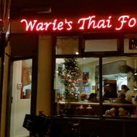 Photo taken at Warie&amp;#39;s Thai Food by Andriyan I. on 12/19/2015