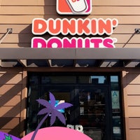 Photo taken at Dunkin&amp;#39; by SAM 🇸🇦🇬🇧 on 11/9/2018