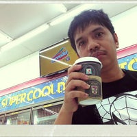 Photo taken at 7-Eleven by Mahdesi I. on 4/28/2016