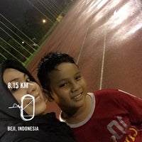 Photo taken at Stadion Universitas Indonesia by Fla on 4/22/2017