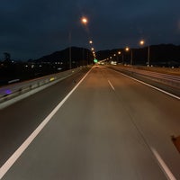 Photo taken at 東名高速道路 安倍川橋 by シャコタン アル on 2/6/2020