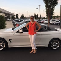 Foto tomada en BMW of Sterling  por Jason S. el 7/27/2016