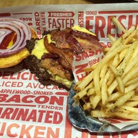 Photo taken at Smashburger by Andrew P. on 2/1/2015