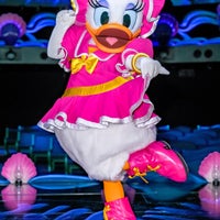 Photo taken at Mermaid Lagoon Theater by Bamboo on 9/17/2022