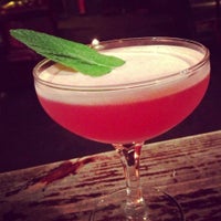 5/10/2015にManero&amp;#39;s Cocktail BarがManero&amp;#39;s Cocktail Barで撮った写真