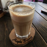 Photo taken at Maple Barrel Pancake &amp;amp; Crêpe &amp;amp; Coffee by Aysegul Y. on 12/2/2018