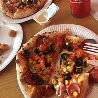 Photo taken at Domino&amp;#39;s Pizza by Gamzenur T. on 5/2/2018