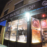 5/13/2015 tarihinde Mainline Skate Shopziyaretçi tarafından Mainline Skate Shop'de çekilen fotoğraf