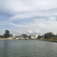 Photo taken at Акватория для катамаранов, лодок, байдарок и субмарин на Свислочи by Lesia M. on 8/1/2021