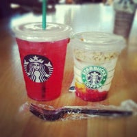 Photo taken at Starbucks by Yesenia d. on 9/25/2012
