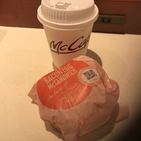 Photo taken at McDonald&amp;#39;s by yume h. on 11/2/2018