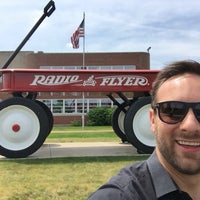 Photo taken at Radio Flyer by Shawn P. on 5/25/2016
