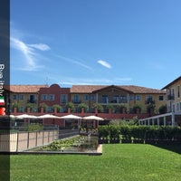 Photo taken at Hotel Parchi del Garda by Luluwa R. on 8/20/2015