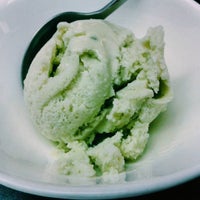 Снимок сделан в Musaxi пользователем Gail A. 6/4/2016