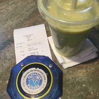 Photo taken at Elevation Burger by Alkhy B. on 8/23/2015