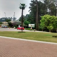 Photo taken at Cemitério Parque dos Pinheiros by Zé C. on 10/11/2016