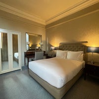 Foto scattata a Waldorf Astoria Edinburgh - The Caledonian da Verunka N. il 2/14/2023