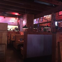 Photo taken at Texas Roadhouse by Qiu L. on 5/17/2015