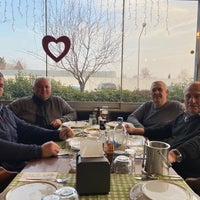 Das Foto wurde bei Asma Altı Ocakbaşı Restaurant von SEFER BİRİNCİ am 2/16/2022 aufgenommen