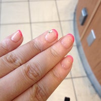 ネイルパフェ エミオスタイル Salon De Belleza En 高田馬場