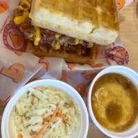 Photo taken at Popeyes Louisiana Kitchen by Colin Q. on 4/18/2018