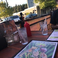 9/24/2018にAbdullahがCornucopia Bar &amp;amp; Burgersで撮った写真