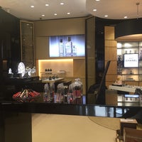Photo taken at Chanel Beauty Boutique by Svetlana F. on 4/1/2017
