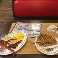 Photo taken at Waffle House by Mj H. on 9/3/2015