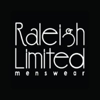 Foto tirada no(a) Raleigh Limited Menswear por Mark K. em 2/11/2016