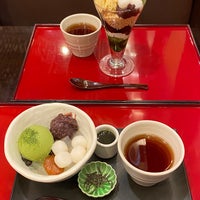 Photo taken at Tea Cafe Kamitsujien by YUKKY ♪. on 12/24/2022