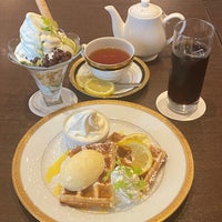 Photo taken at M&amp;amp;C Café by YUKKY ♪. on 6/4/2023