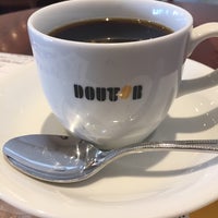 Photo taken at Doutor Coffee Shop by route507 on 9/2/2017