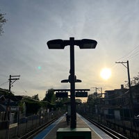 Photo taken at CTA - Rockwell by Owen H. on 5/15/2023