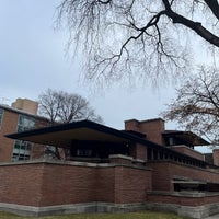 Photo taken at Frank Lloyd Wright Robie House by Owen H. on 1/21/2023