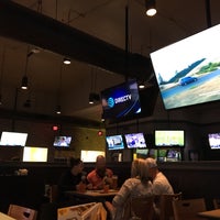 Photo taken at Buffalo Wild Wings by Rodrigo A. on 4/21/2019