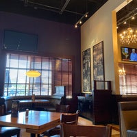 Photo taken at BJ&amp;#39;s Restaurant &amp;amp; Brewhouse by Cid S. on 7/22/2022