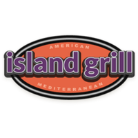 Снимок сделан в Island Grill пользователем Island Grill 5/20/2015