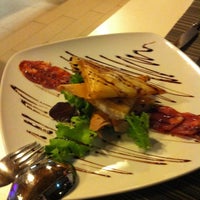 Photo prise au Portofino Restaurante Bar par Luis B. le1/12/2013