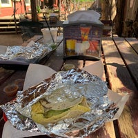 Das Foto wurde bei Paco&amp;#39;s Tacos von Lauren D. am 4/8/2022 aufgenommen