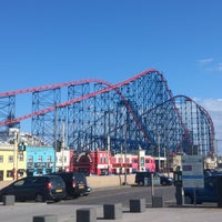 blackpool pleasure beach boulevard ocean