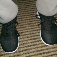 payless shoes northgate