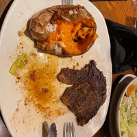 Photo taken at Outback Steakhouse by Berry on 1/21/2022