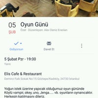 Foto tomada en Elis Cafe &amp;amp; Restaurant  por Dilek E. el 2/4/2017
