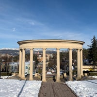 Photo taken at Каскадная лестница by Olesya P. on 1/30/2021