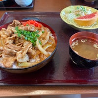 Photo taken at まんぷく食堂 by しらたき on 11/16/2019