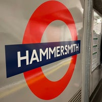 Photo taken at Hammersmith London Underground Station (District and Piccadilly lines) by Atti L. on 5/24/2022
